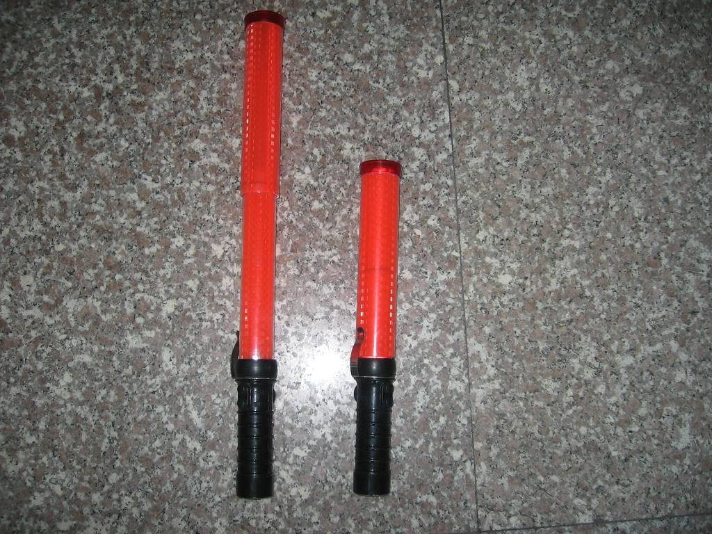 厂家供应可伸缩指挥棒 报警声交通指挥棒 便携式指挥棒 闪光棒