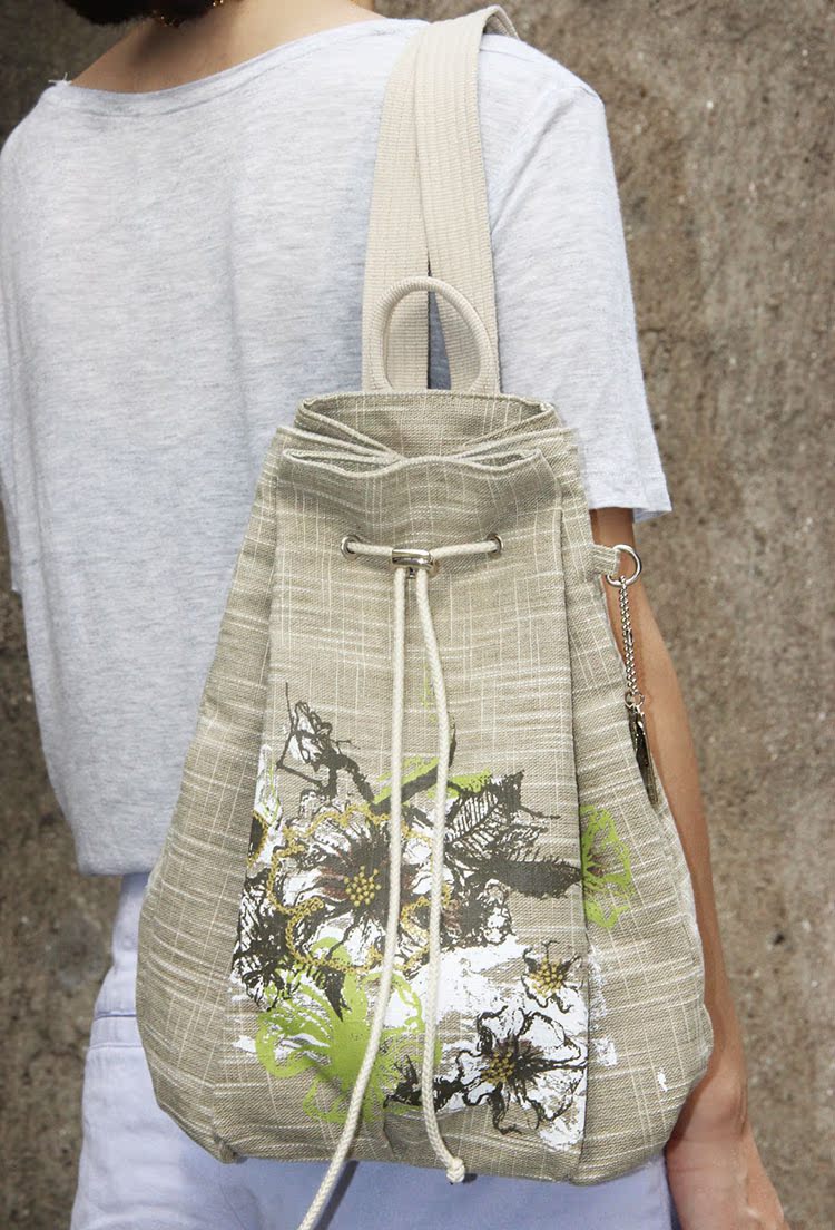 民族风秋冬麻布双肩包 刺绣织花背包 素色抽带女士双肩包一件代发