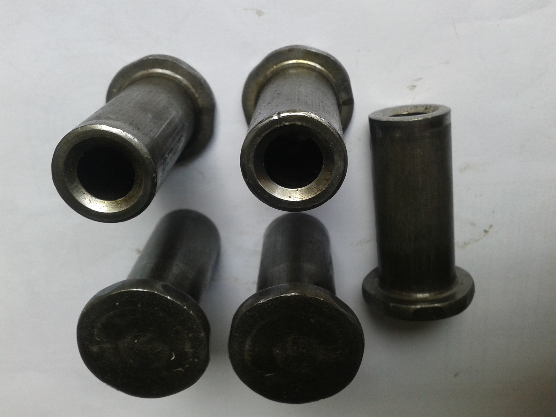 多工位冷镦对外加工 厂家直供螺杆 顶杆等冷镦 高精度和高性价比