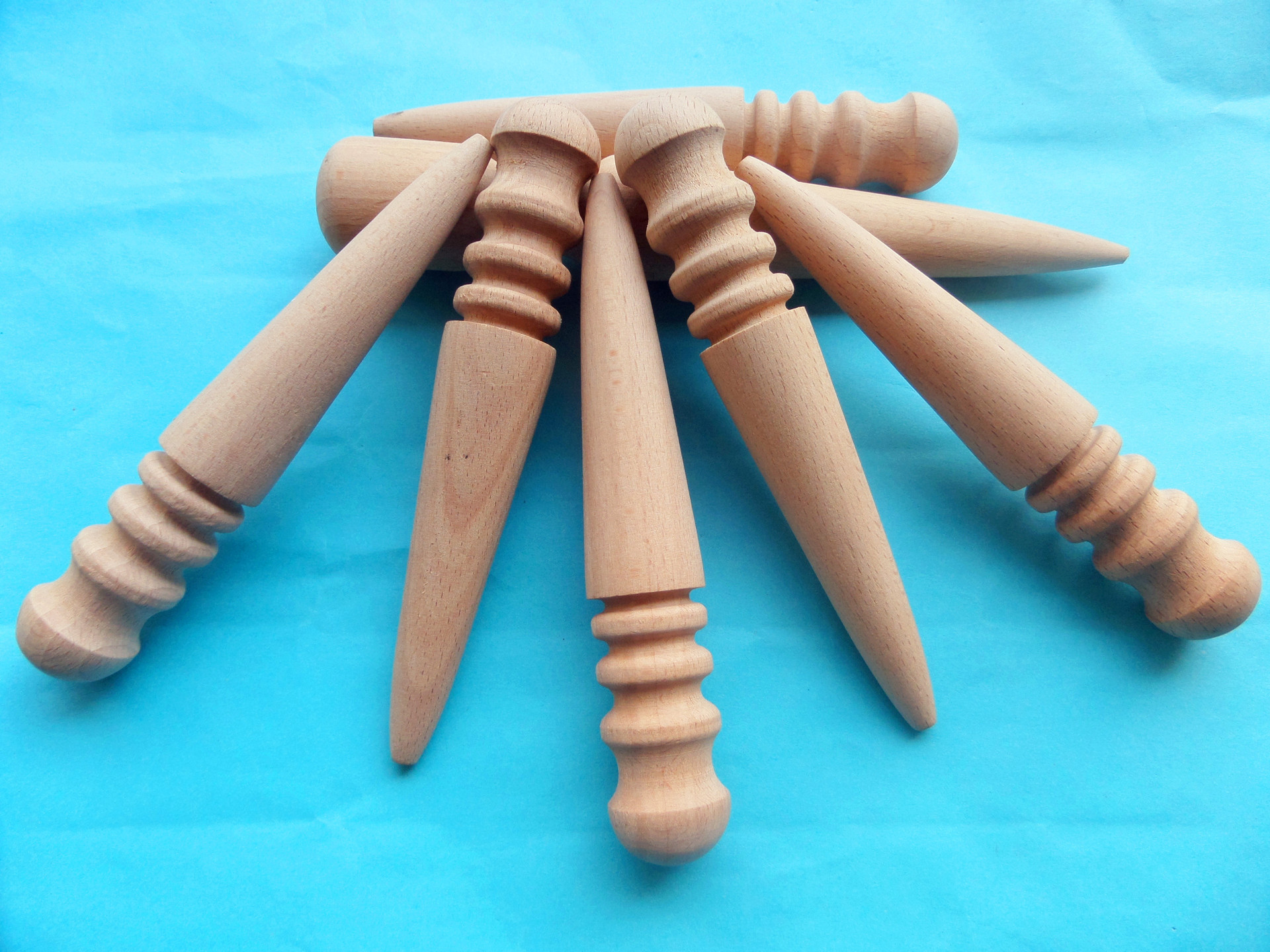 手工实木打磨棒 榉木锥形打磨棒 环保实木圆木棒 圆木棒加工定制