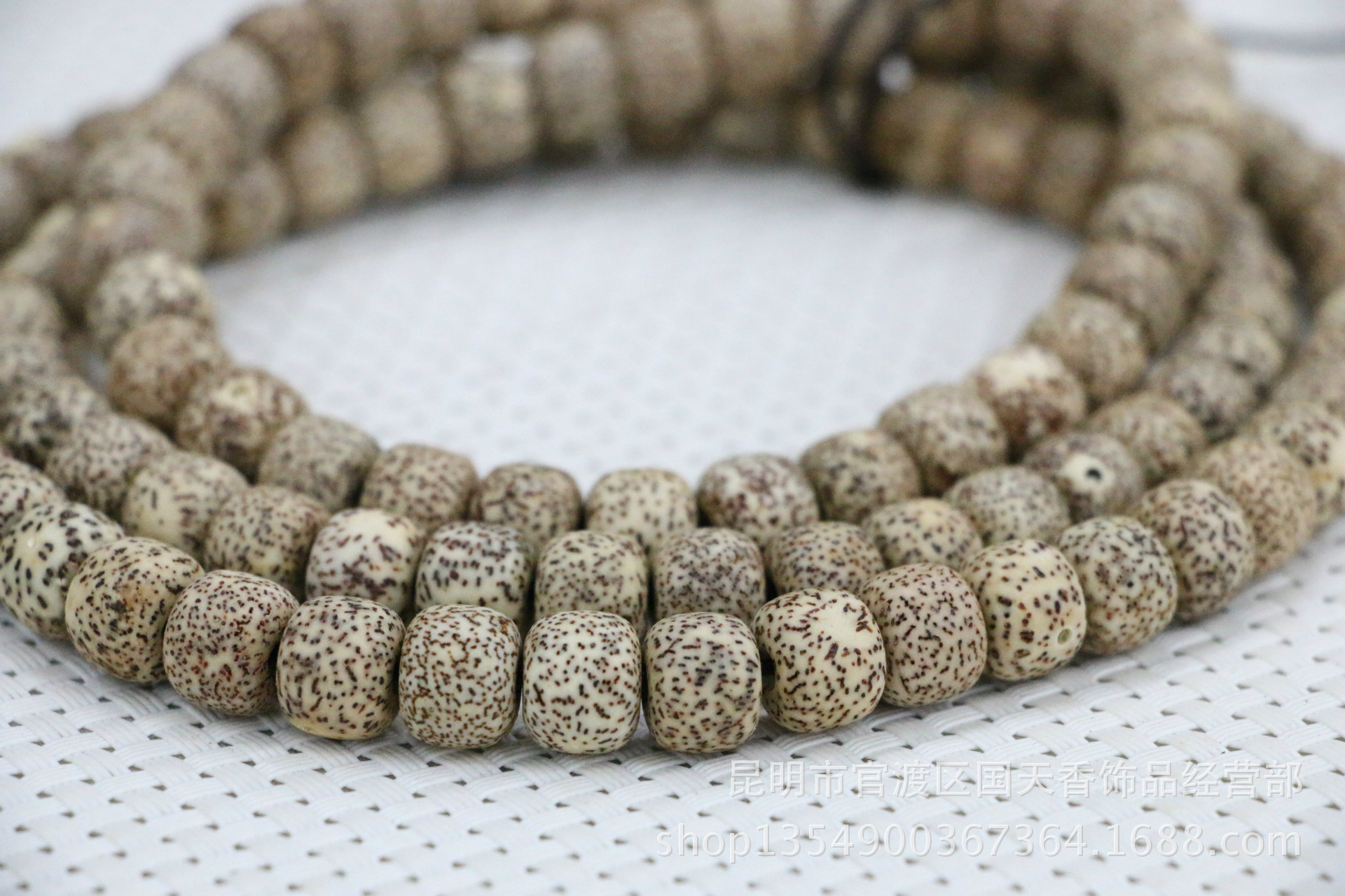 【推荐】天然藏式冰花摩尼籽手串 星月菩提子手链 偏月摩尼手饰