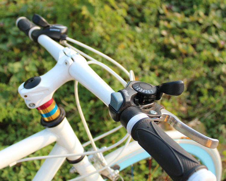 自行车批发 公路车 前后碟刹 双层铝圈 羊角车把 自由配色 代发