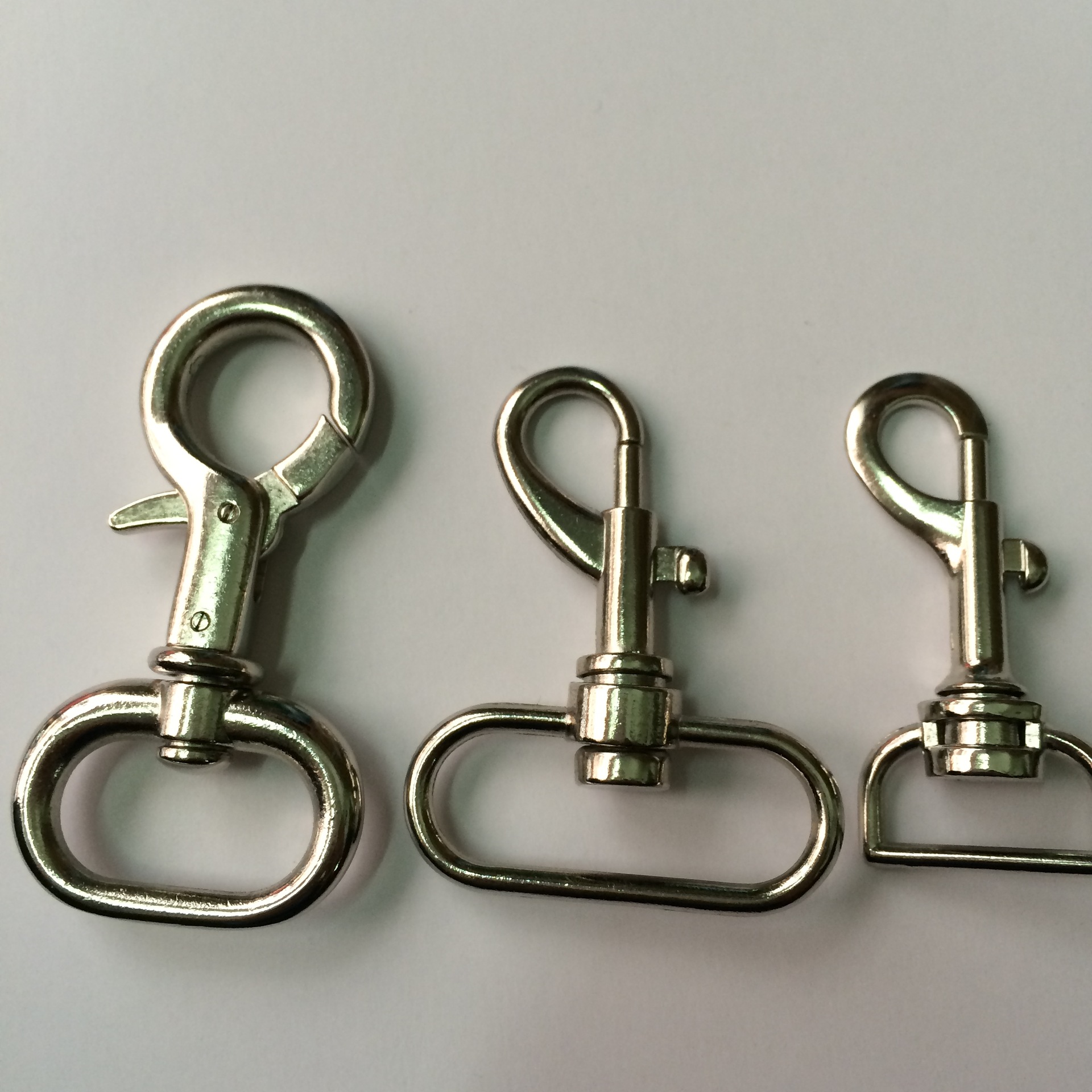 专业生产锌合金狗扣箱包扣箱包五金件铁拉芯扣d扣质量优