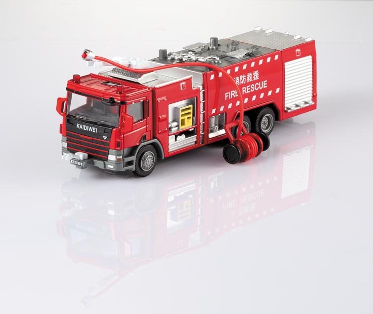 凯迪威合金消防车620013水罐消防车 原厂模型 1:50车模批发4-6岁