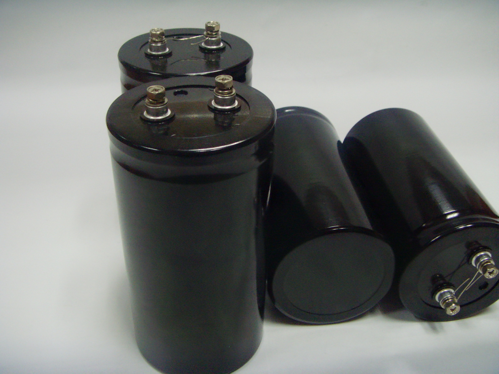 直销厂家制造铝电解电容器450v3300uf 高频低阻储能滤波电容