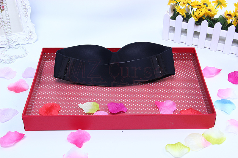 婚纱抹胸性感半杯托胸无肩带文胸透明防滑条纹一片式无痕聚拢内衣