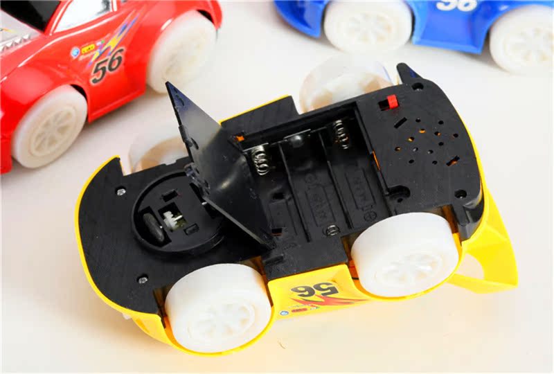 c097超炫万向车 音乐小汽车 电动小汽车 自动转向 宝宝玩具车