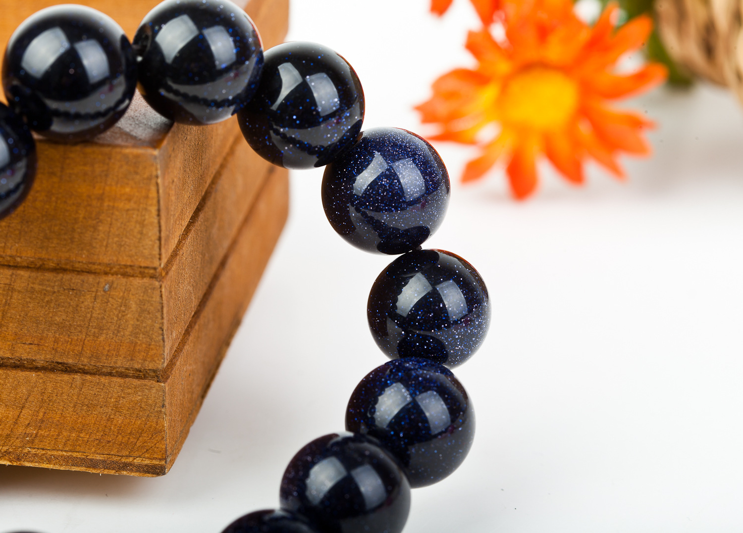 天然水晶宝石星空之石蓝沙石 颗颗满金 情侣水晶饰品手链批发