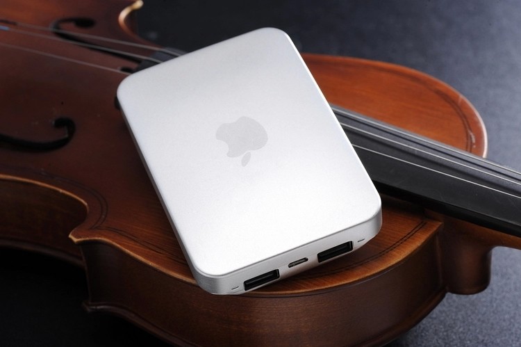 批发苹果移动电源 12000毫安 三星苹果小米机通用型 厂.