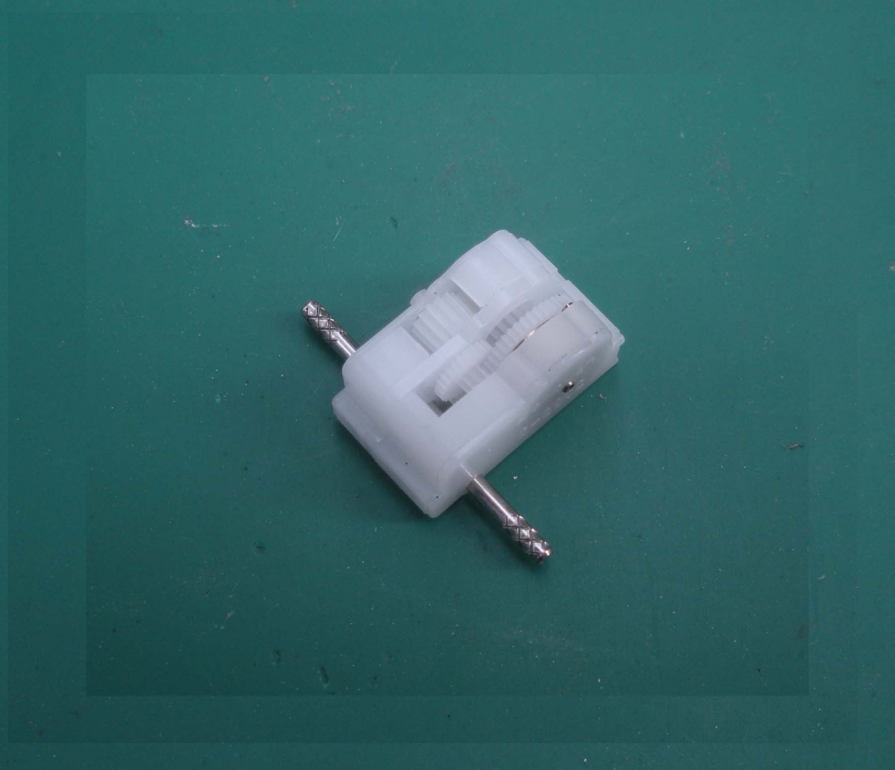 厂家环保最小回力牙箱迷你回力车仔牙箱小模数齿轮机芯玩具车轮