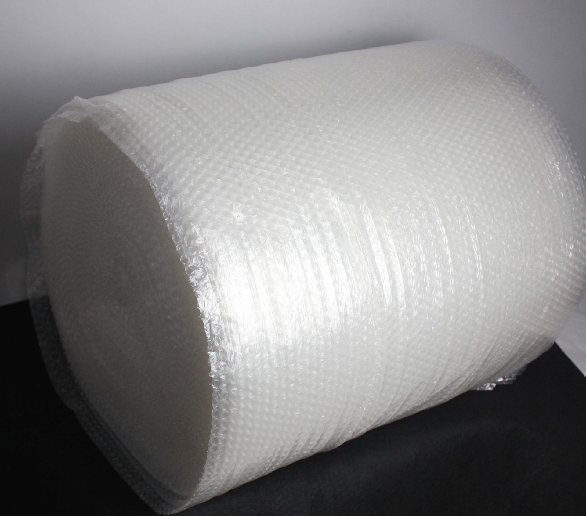 厂家特价批发优质透明加厚气泡膜防震气泡膜半新料气泡垫直销