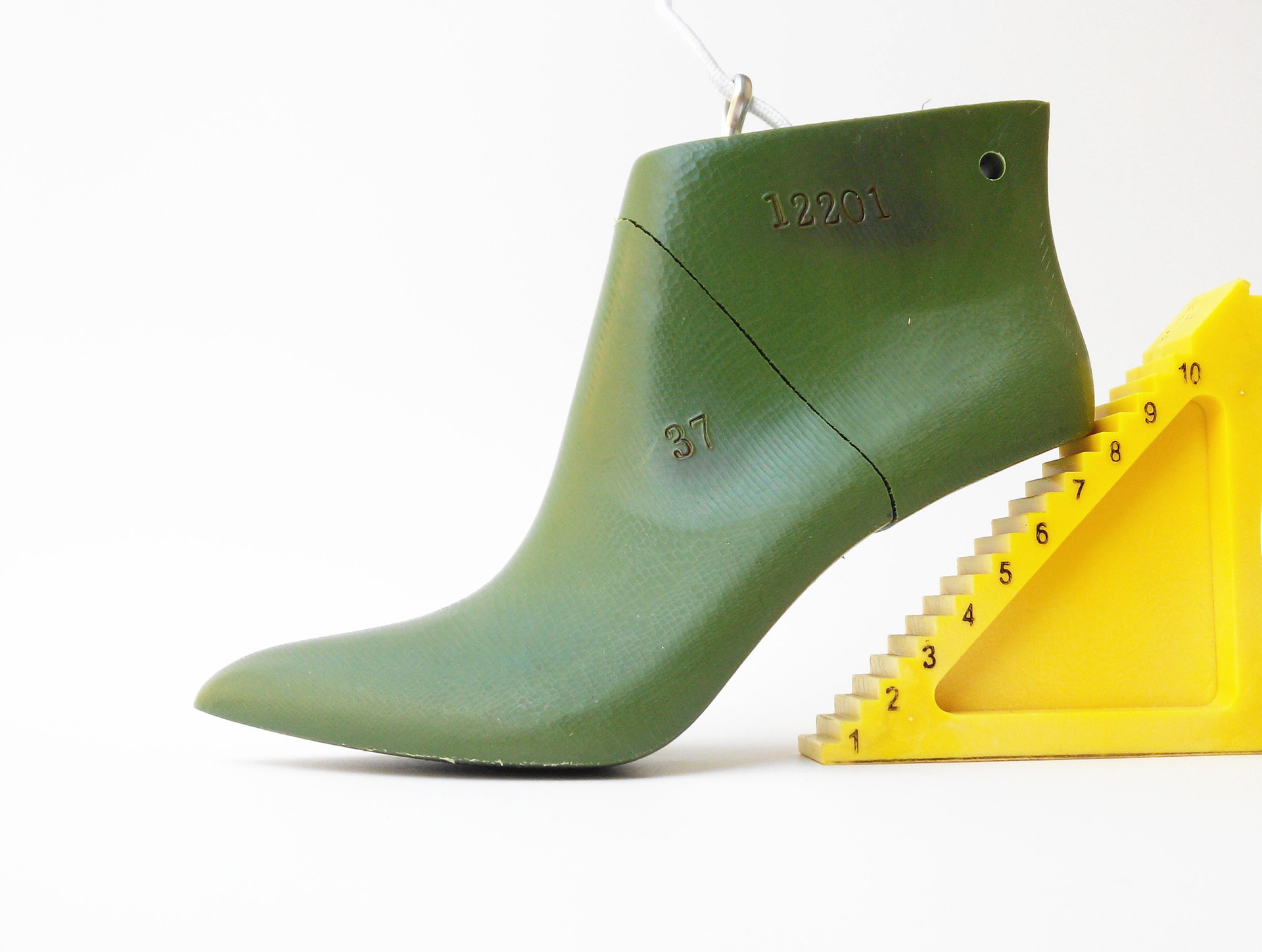 【厂家供应】新款尖头高帮高跟鞋楦,女庄塑胶靴子鞋楦头12201