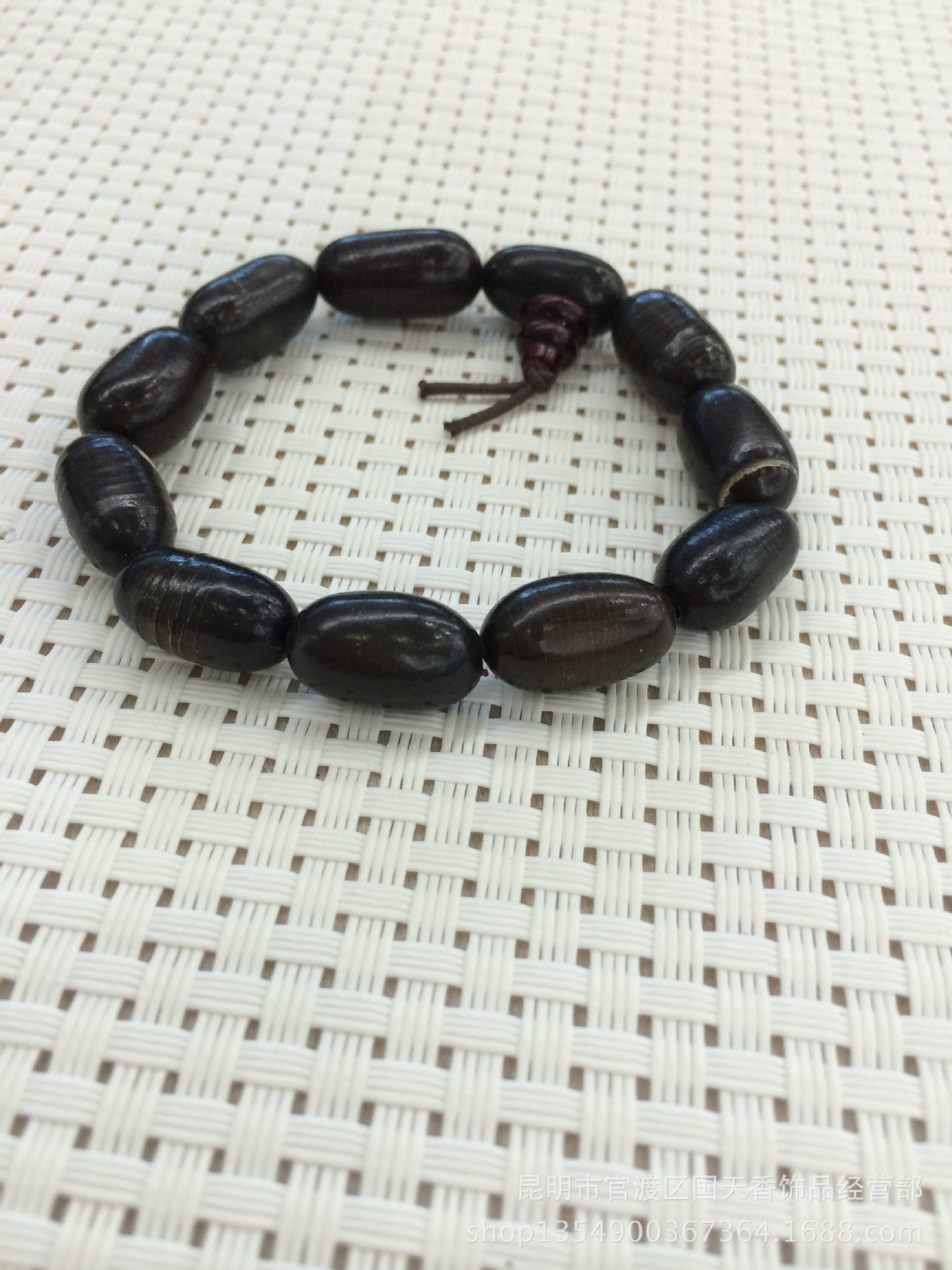 大量批发天然铁莲子菩提手串10*22mm 铁莲子佛珠 念珠 饰品