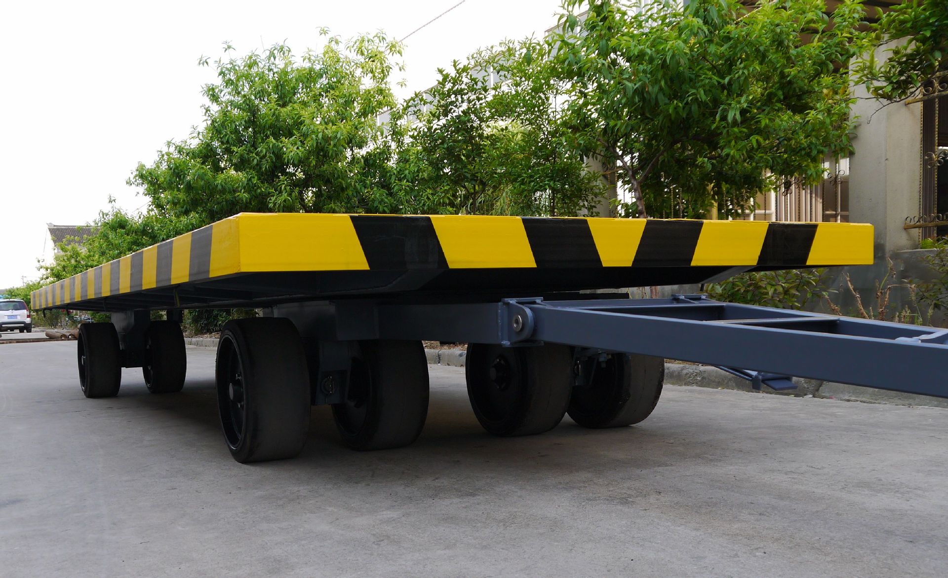 定制厂区平板拖车5 10 15 20吨 重型平板车 周转用牵引式平板拖车