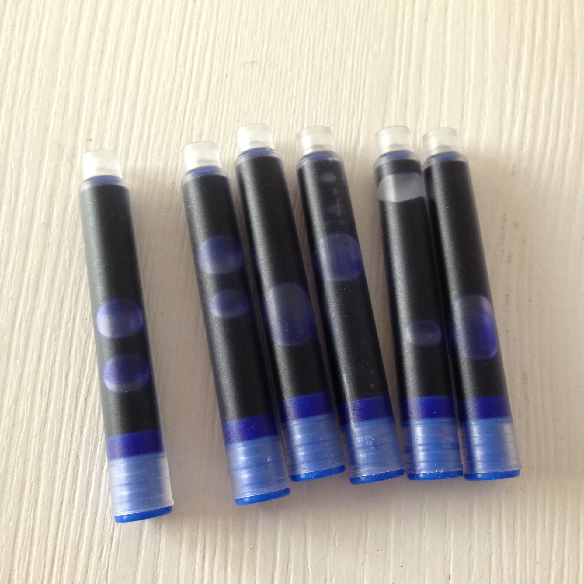 爱好ink-004钢笔墨囊 可替墨囊一盒6支 可擦晶蓝 可替换墨水