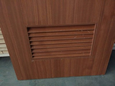 生产强化生态门卫生间带一色百叶窗 防水防潮实木复合门带扣线