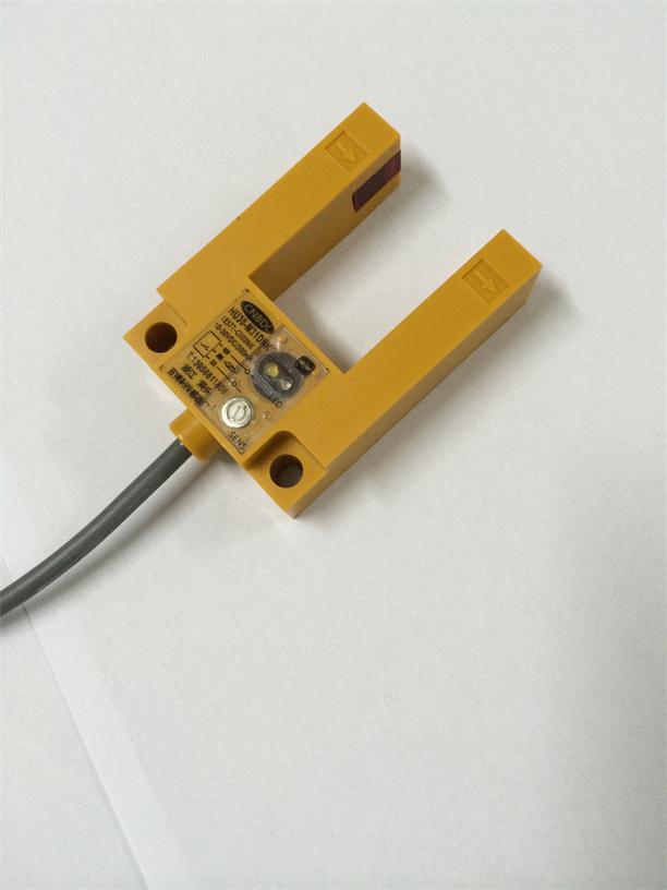 百得利槽型光电开关透光hu30m31dnk