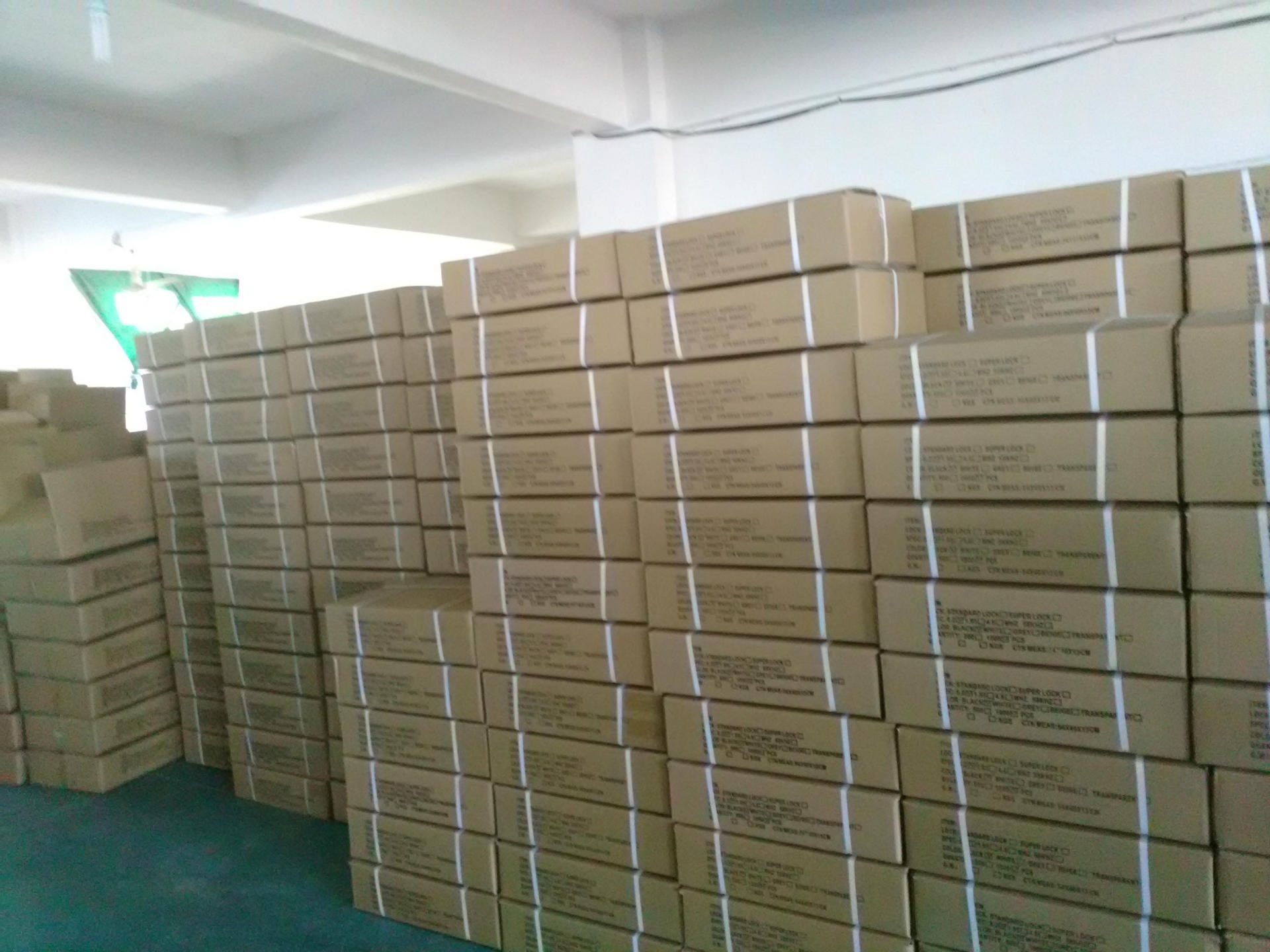 超市防盗标签/服装防盗扣 黑色小方防盗扣