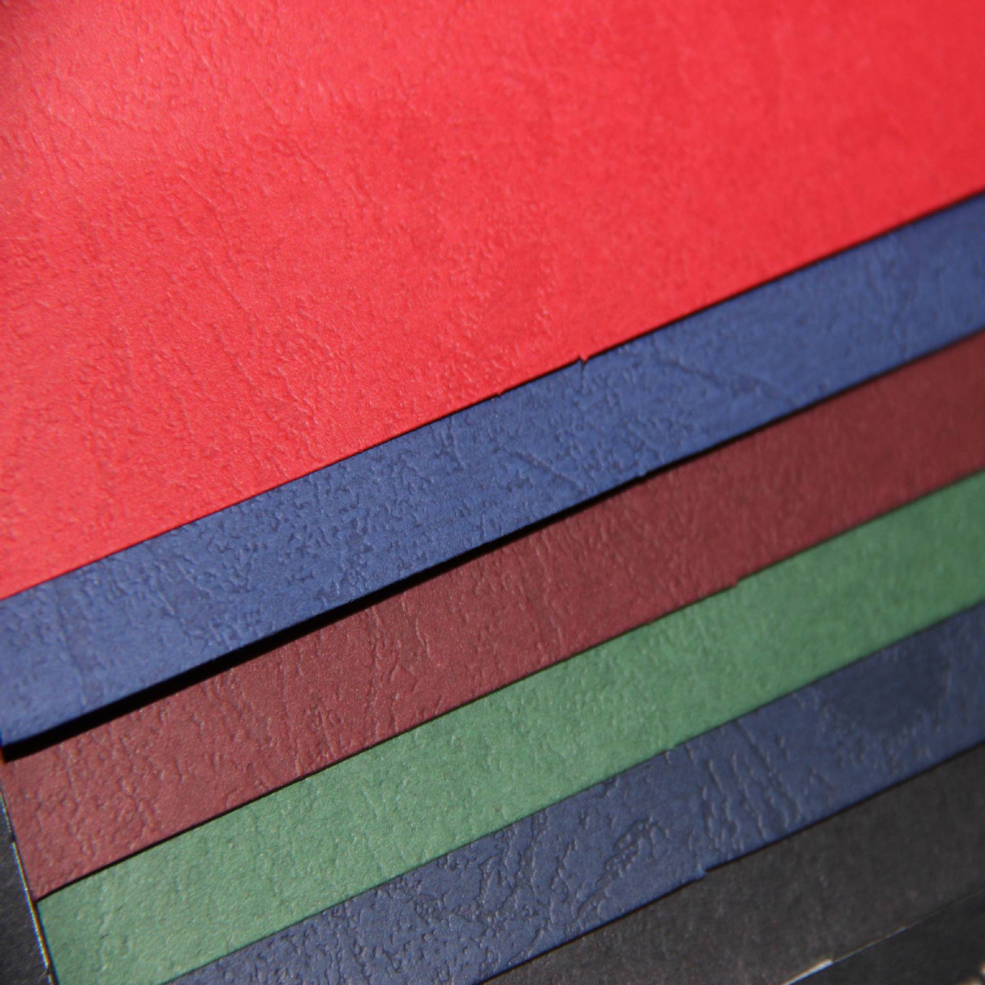 厂家低价批发原色花纹纸 黑色大红皮纹纸 礼品包装纸