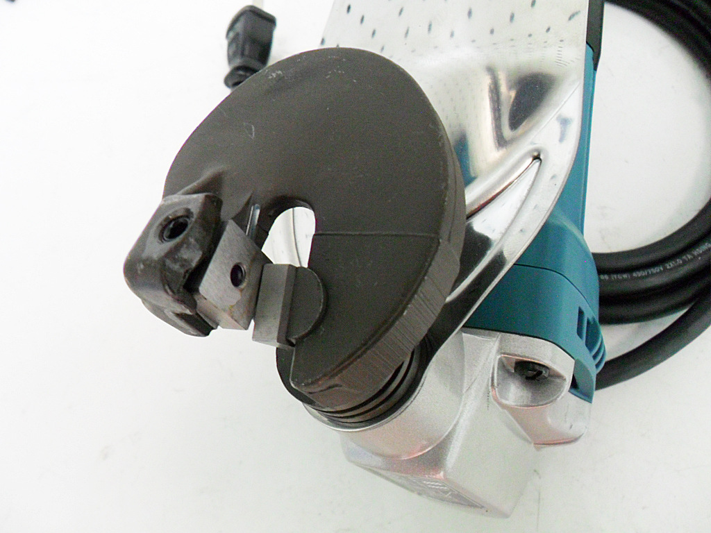 makita牧田电剪刀 js1602 1.6mm规格快速轻松剪切金属 原装正品