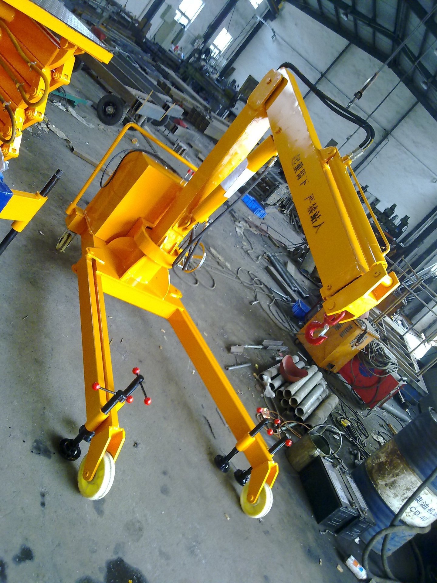 上海厂家直销 电动液压旋转提升机 小吊车 起重装卸设备