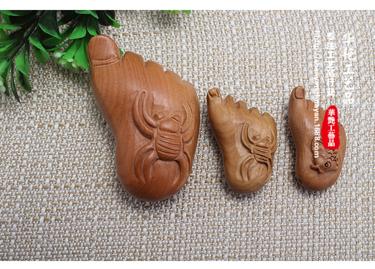 【厂家直销】 知足常乐 雕刻 桃木挂件 钥匙扣 车挂 diy配件