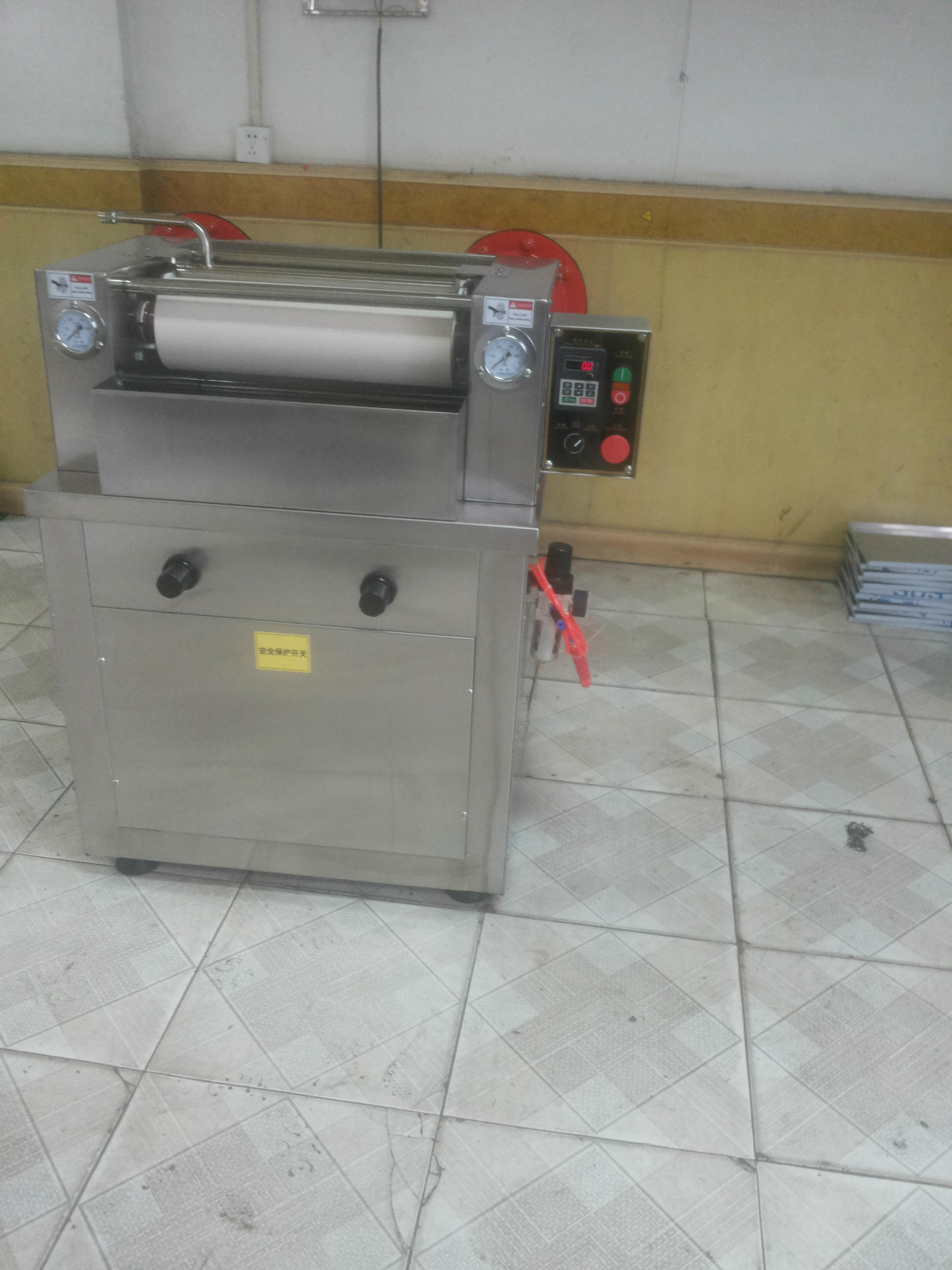 立式小轧车_其他整机,服务器_列表网