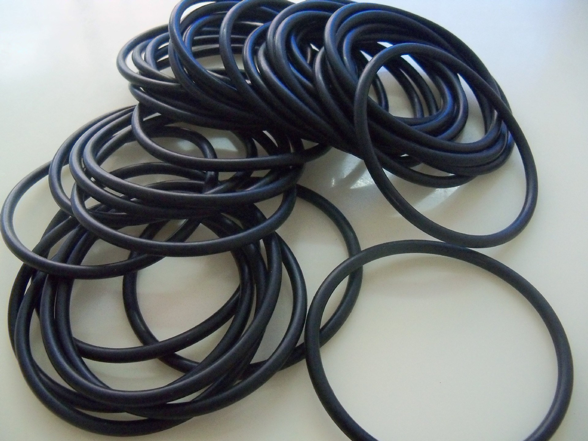 供应各种橡胶件耐油橡胶密封圈 橡胶制 橡胶垫圈 o型圈 厂家直