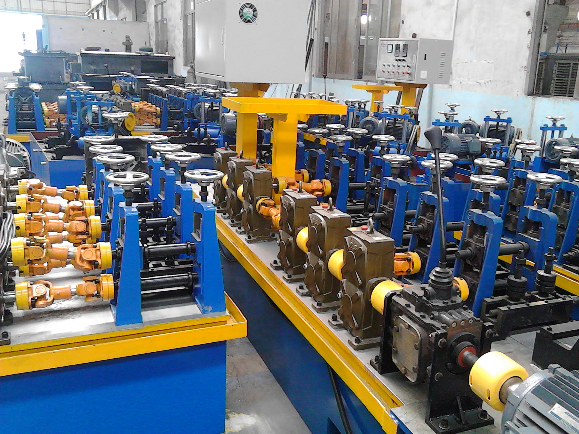 不锈钢制管机,不锈钢焊管机,高频焊管机,不锈钢机械- 百冠机械