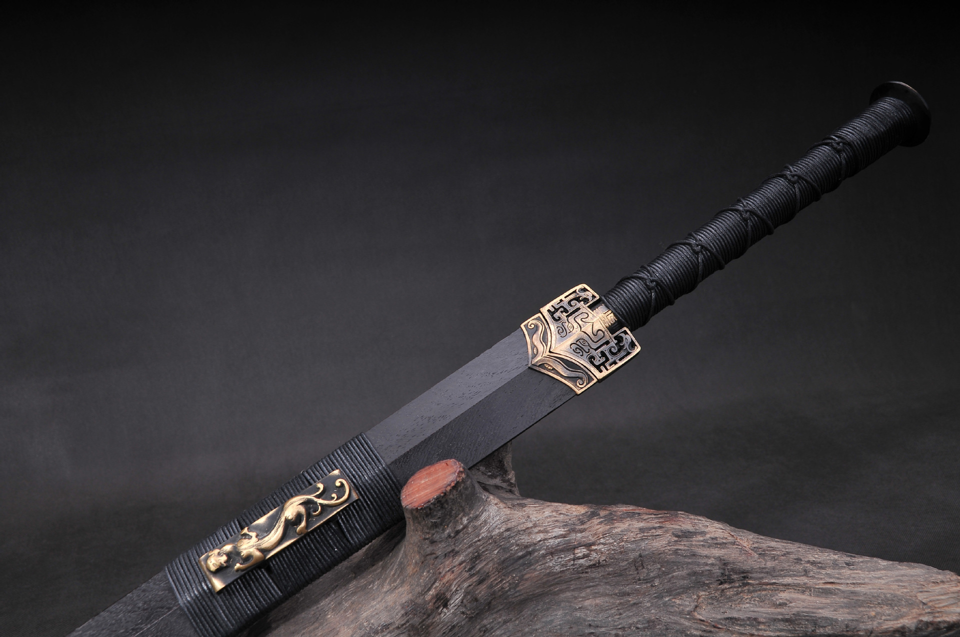 龙泉华影刀剑宝剑精品八面发红汉剑高硬度汉剑未开刃