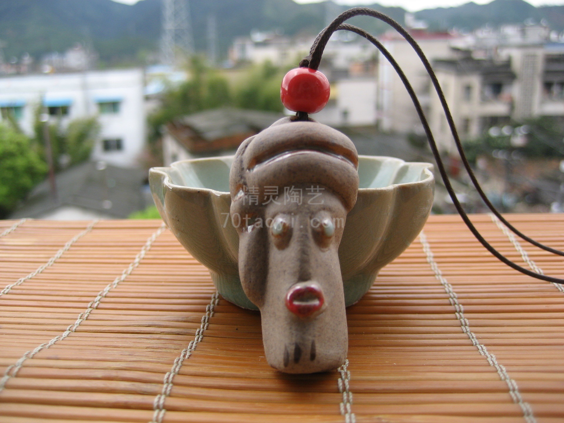 景德镇厂家直销定做,男女文艺项链,哨子挂件旅游,陶瓷口哨流氓