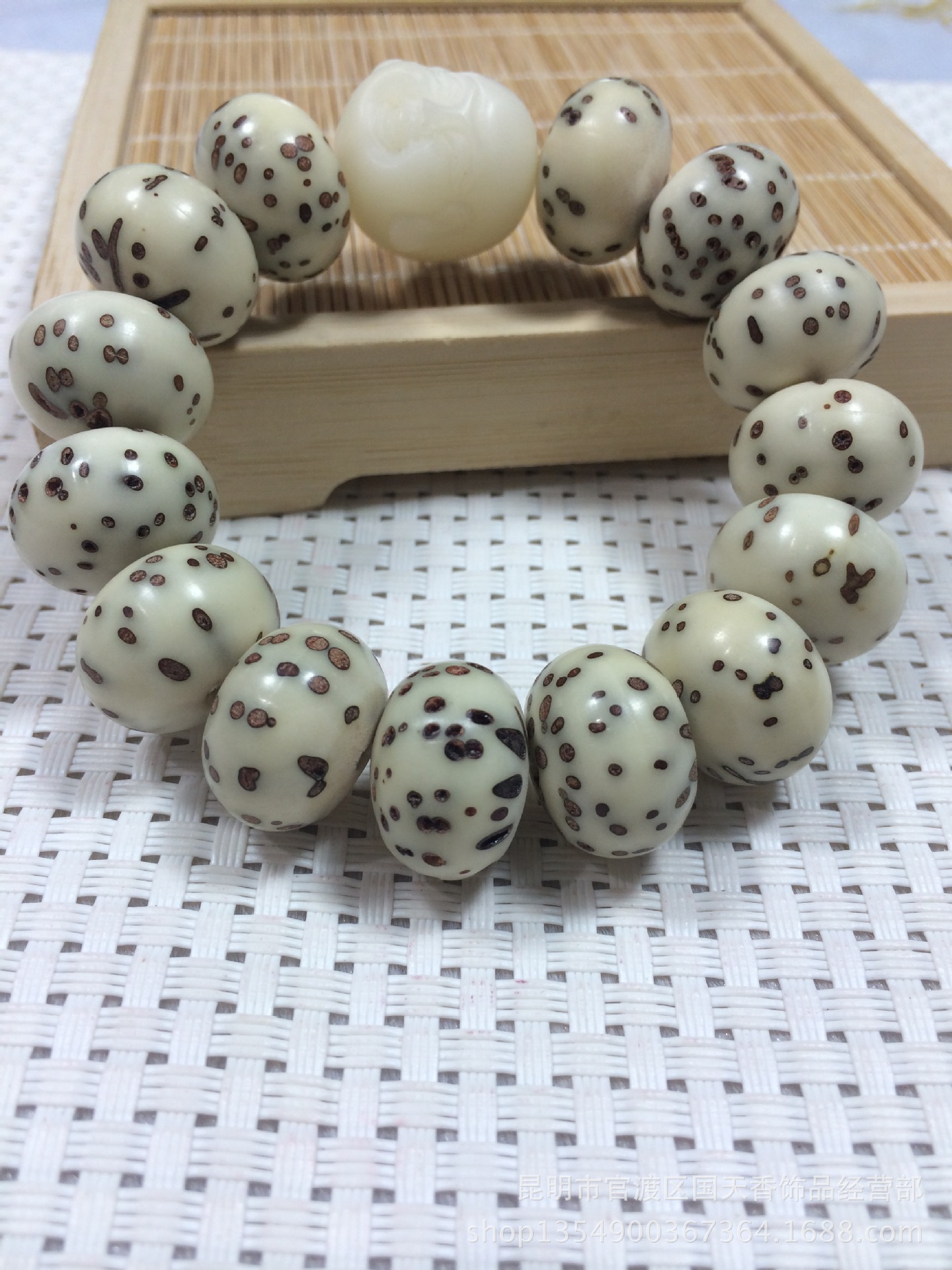 算盘形千眼菩提子手串 13*18mm 非洲鳄鱼果菩提手串