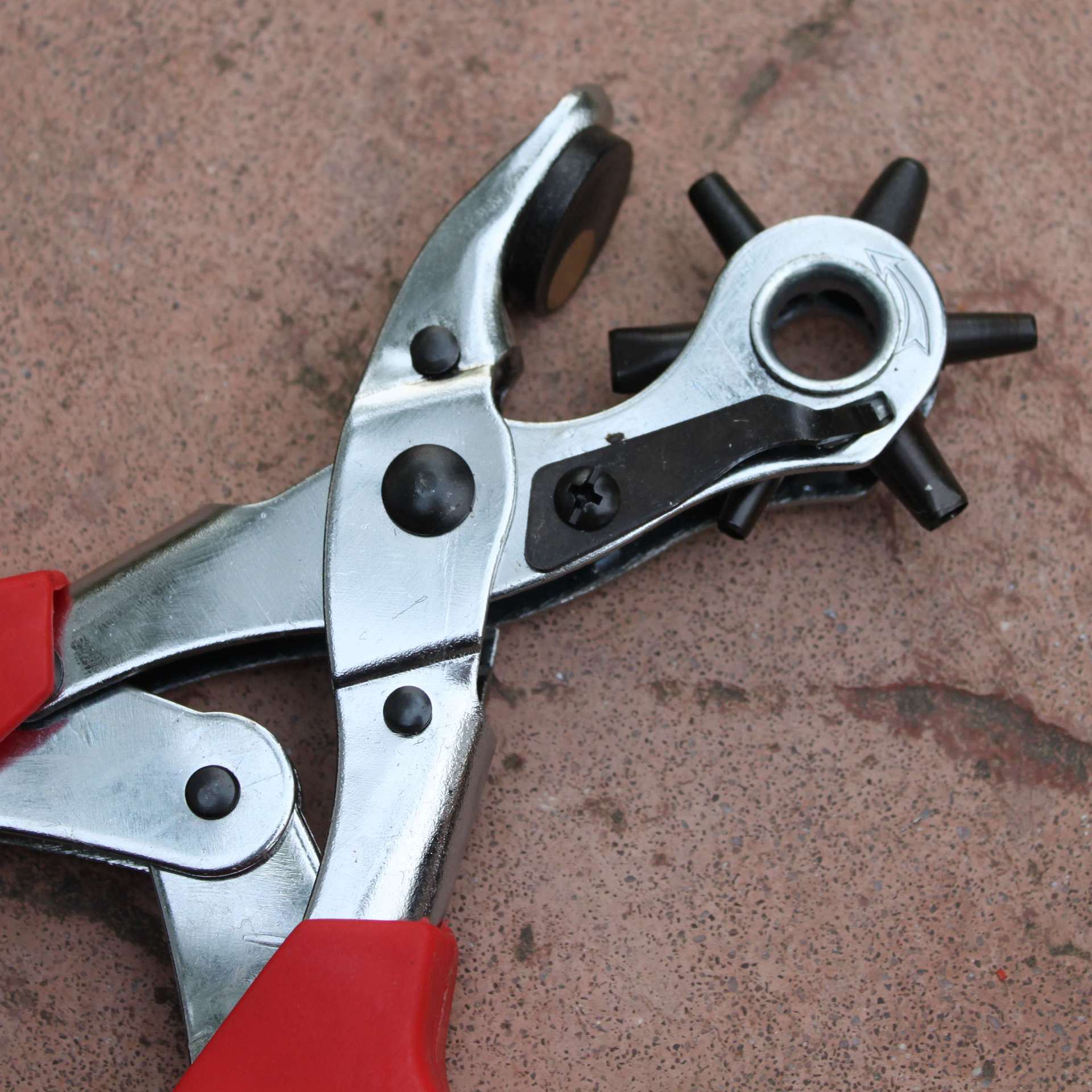 35#新型打孔机 皮带打孔机 腰带打孔钳 皮带打孔钳 皮带打孔钳厂