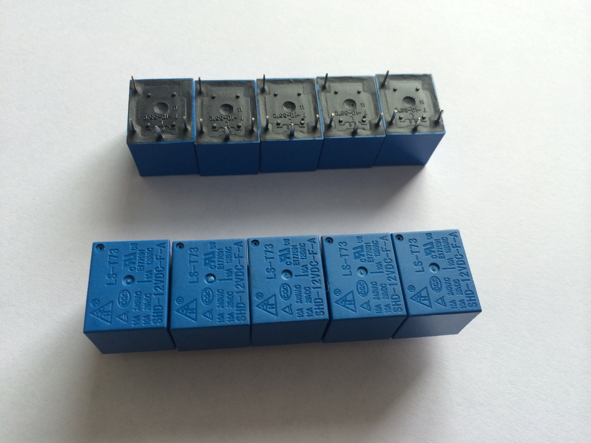 t73继电器 12v 3ff继电器12