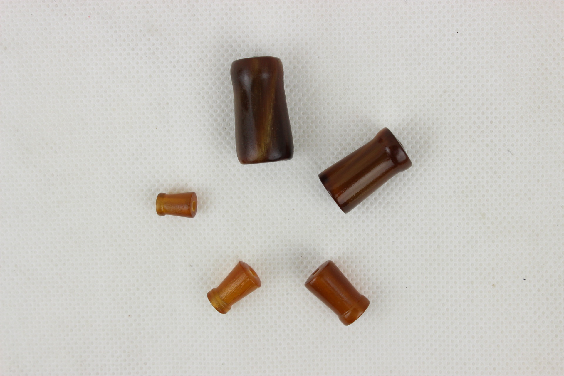 厂家批发天然花牛角三通佛塔7—15mm 藏式佛头佛塔 花牛角雕刻件