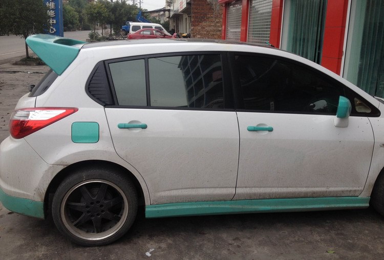 适用于东风启辰r50小包围两厢启辰小包围日产启辰改装包围abs