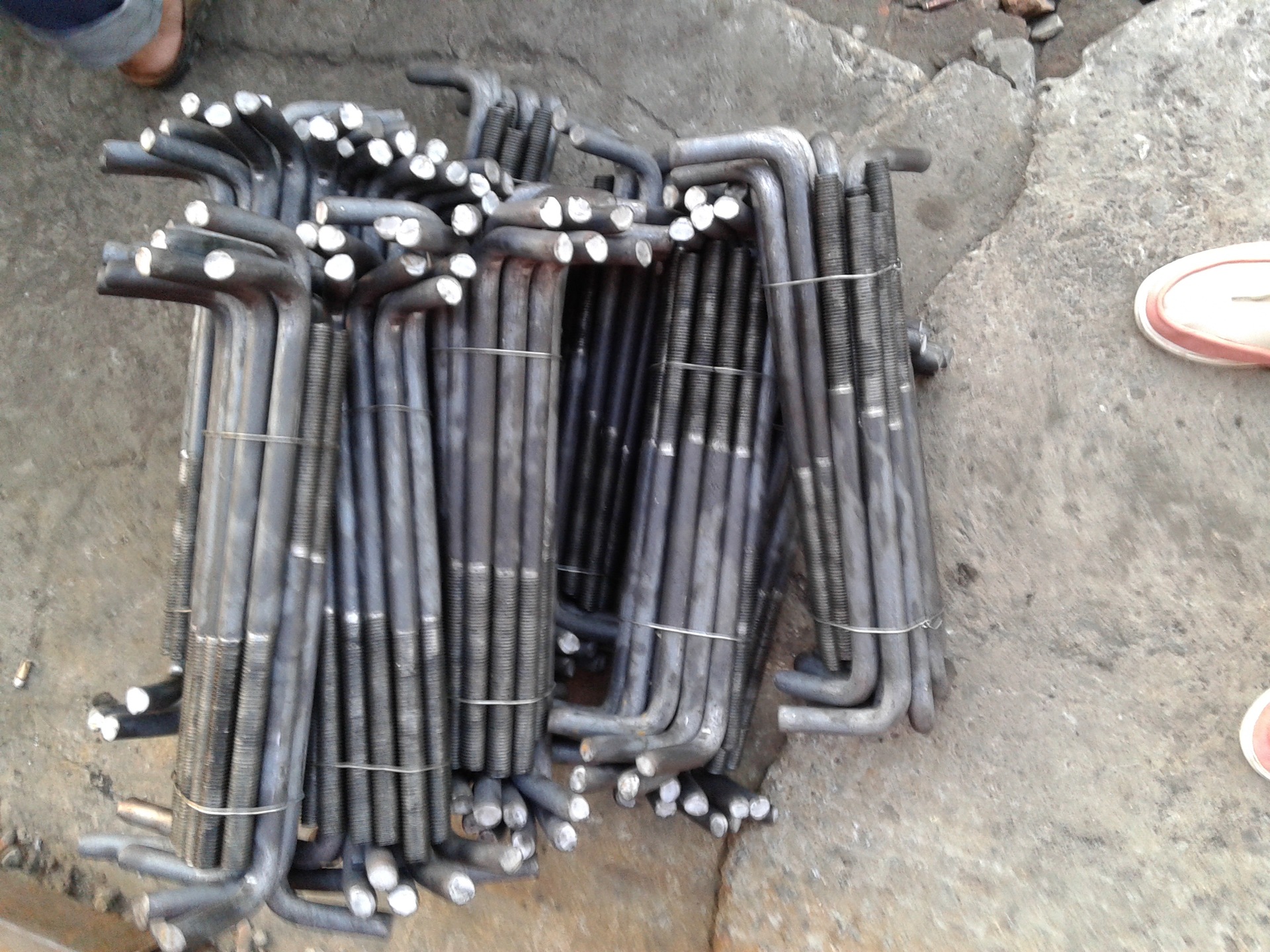 工厂自销地脚螺栓7字9字定做各种地脚螺丝m24m39预埋件螺栓