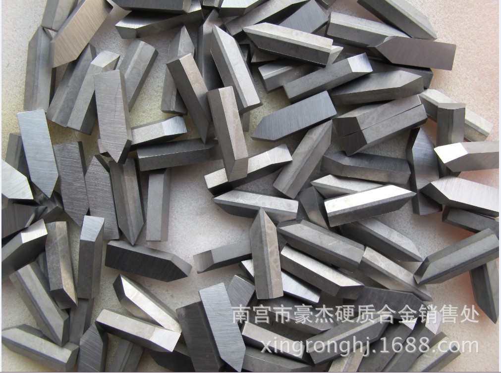 供应 硬质合金机夹刀片 开槽合金刀头 yw2 m606 m608