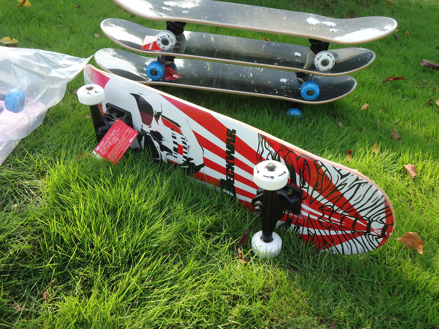 欧美品质专业极限滑板四轮滑板成人高配刷街