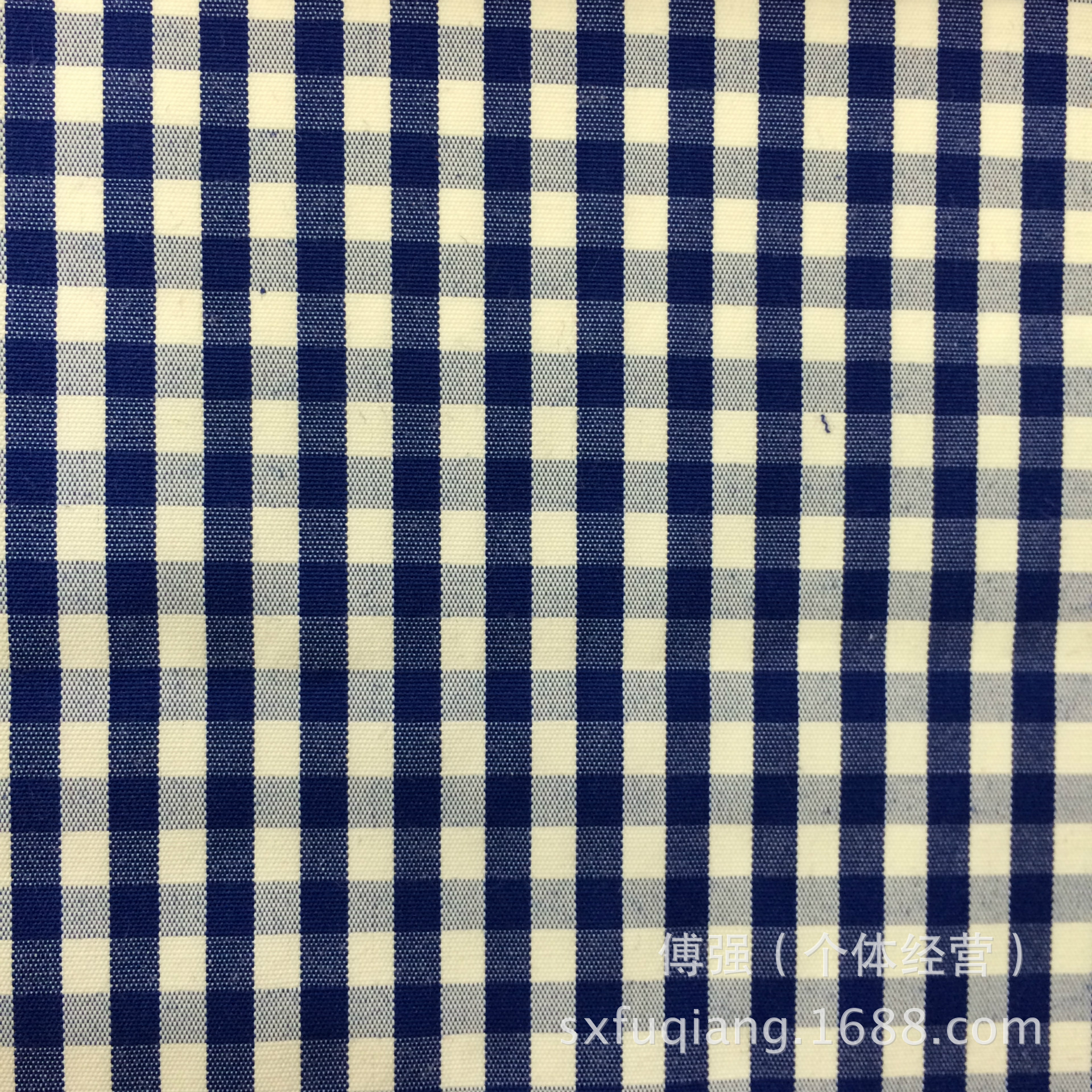 现货供应 工装条子布 涤棉衬衫面料 色织条子 格子