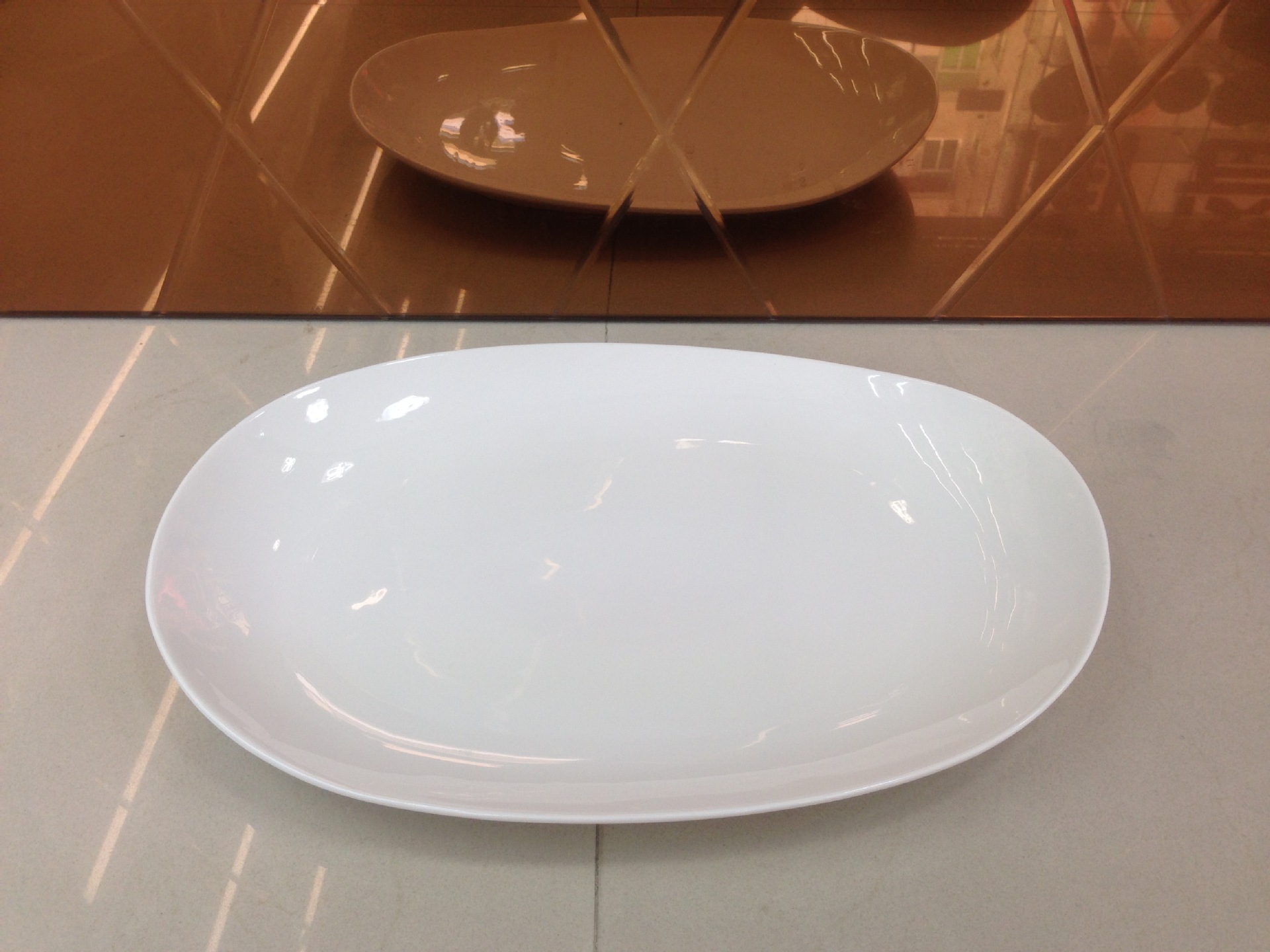 热销高级餐饮薄透盘 椭圆旦形盘 酒店陶瓷