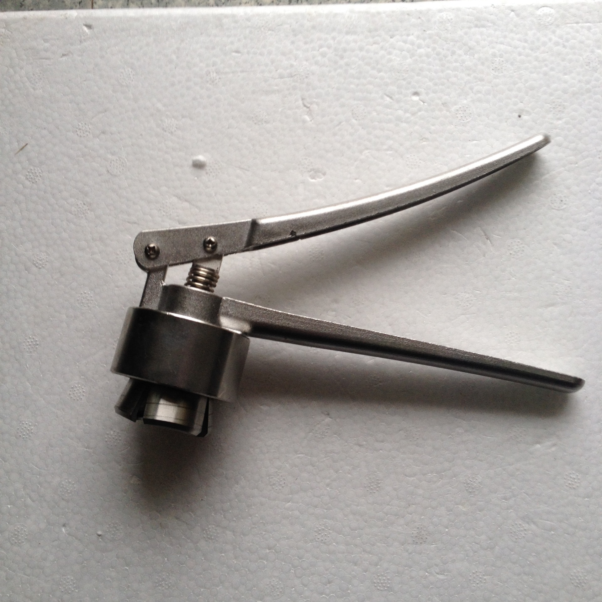 特价不锈钢手动轧盖机 压盖钳 手动压盖机 口服液瓶轧盖机