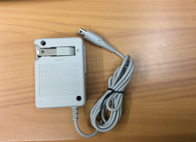 现货new 3ds 3dsll 3dsxl ndsi充电器 火牛220v 支持美日版带包装