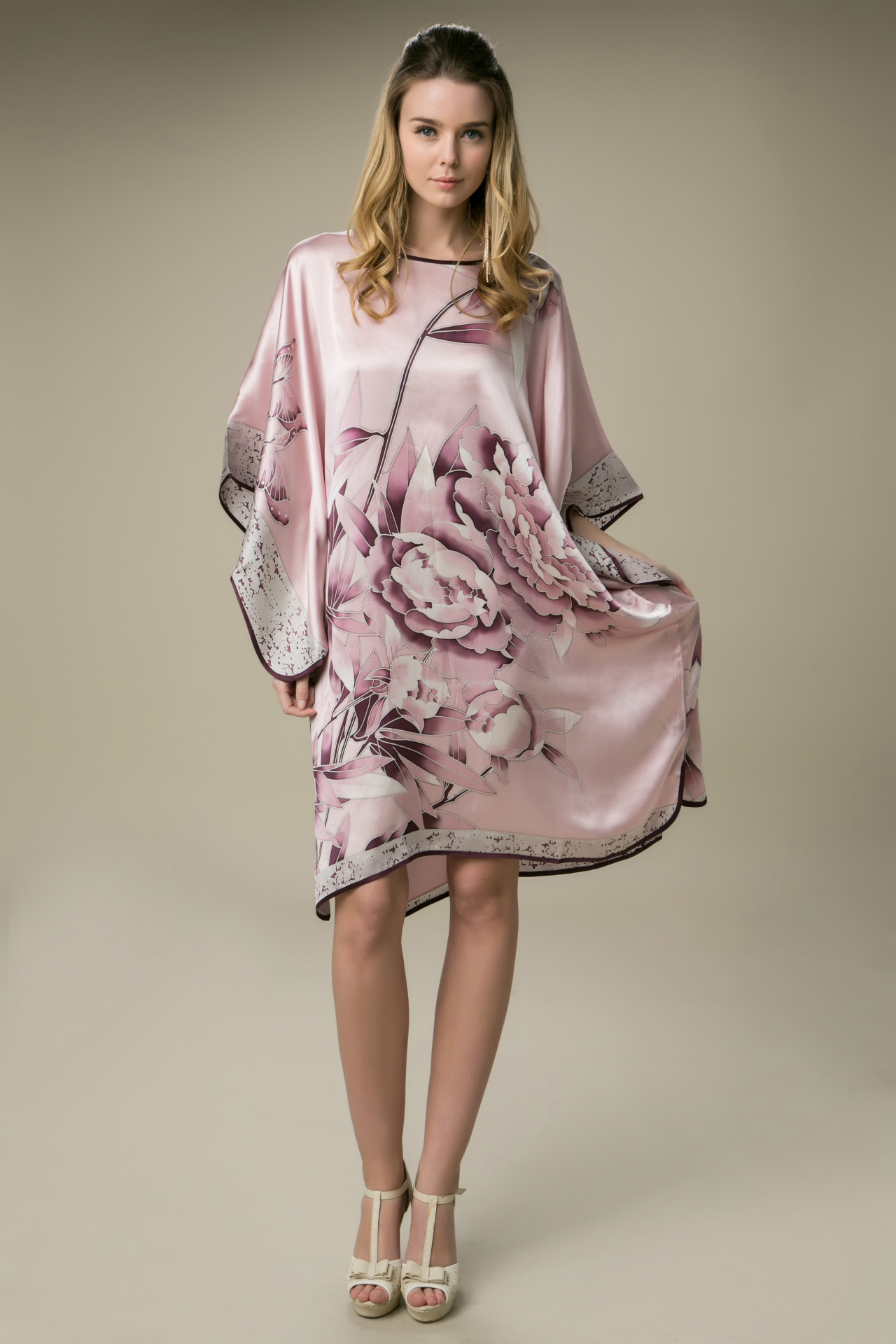 2019新款真丝睡裙 丝绸睡衣 女夏季居家服饰厂家生产