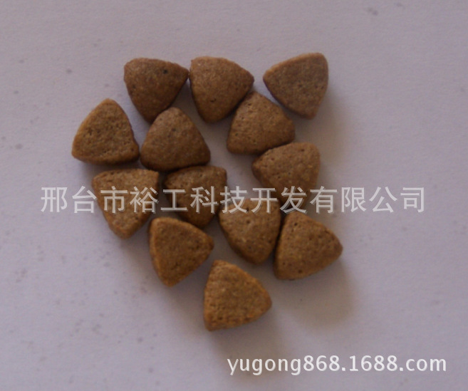 颗粒饲料图片