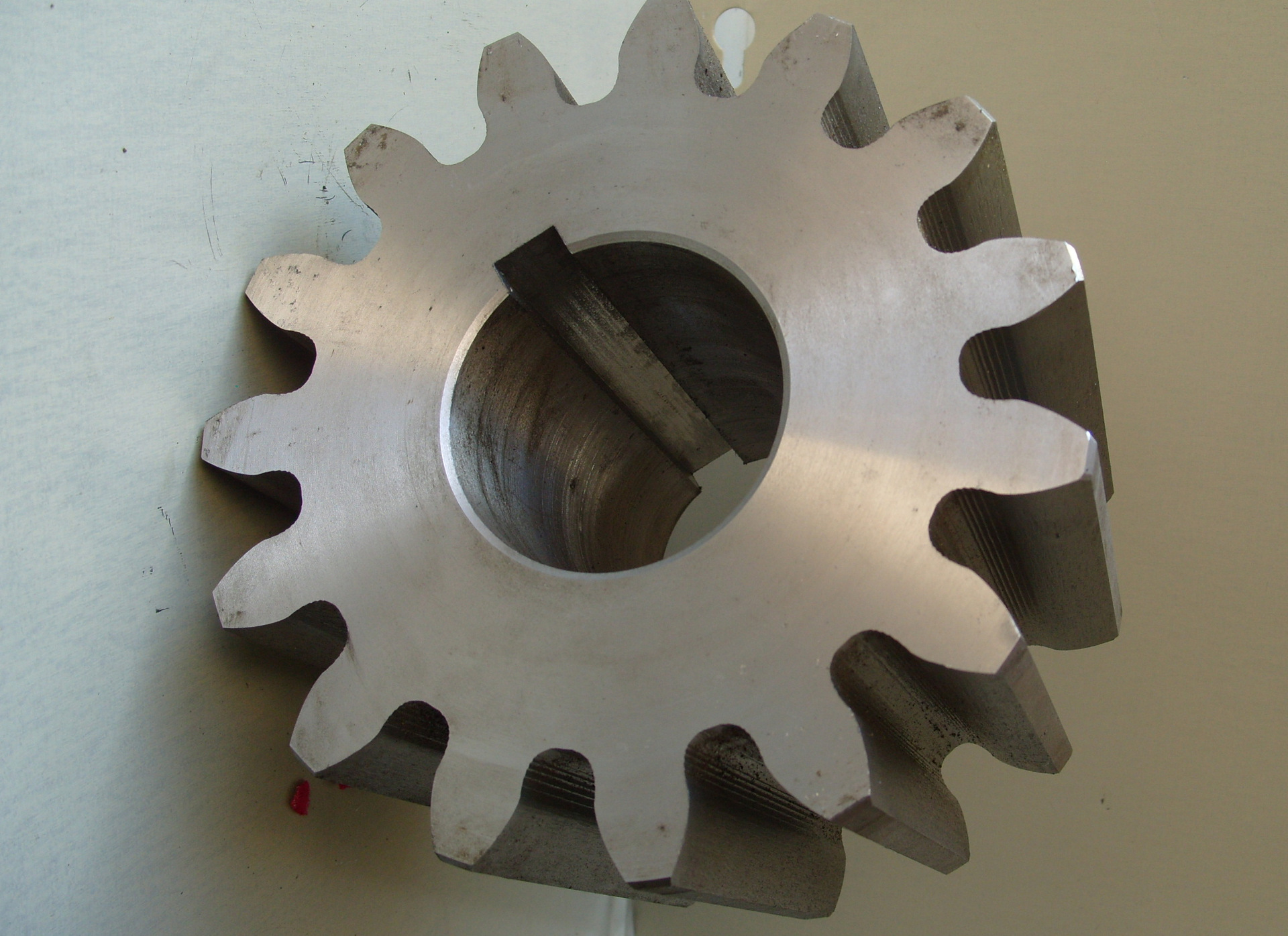 首页 齿轮 齿轮 机床齿轮 >供应冲床配件小齿轮大齿轮 连杆瓦山东淄博