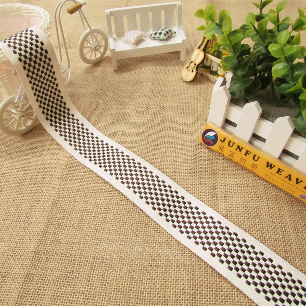 新款织带(床垫围边带)           产品品牌:骏富织带 junfu