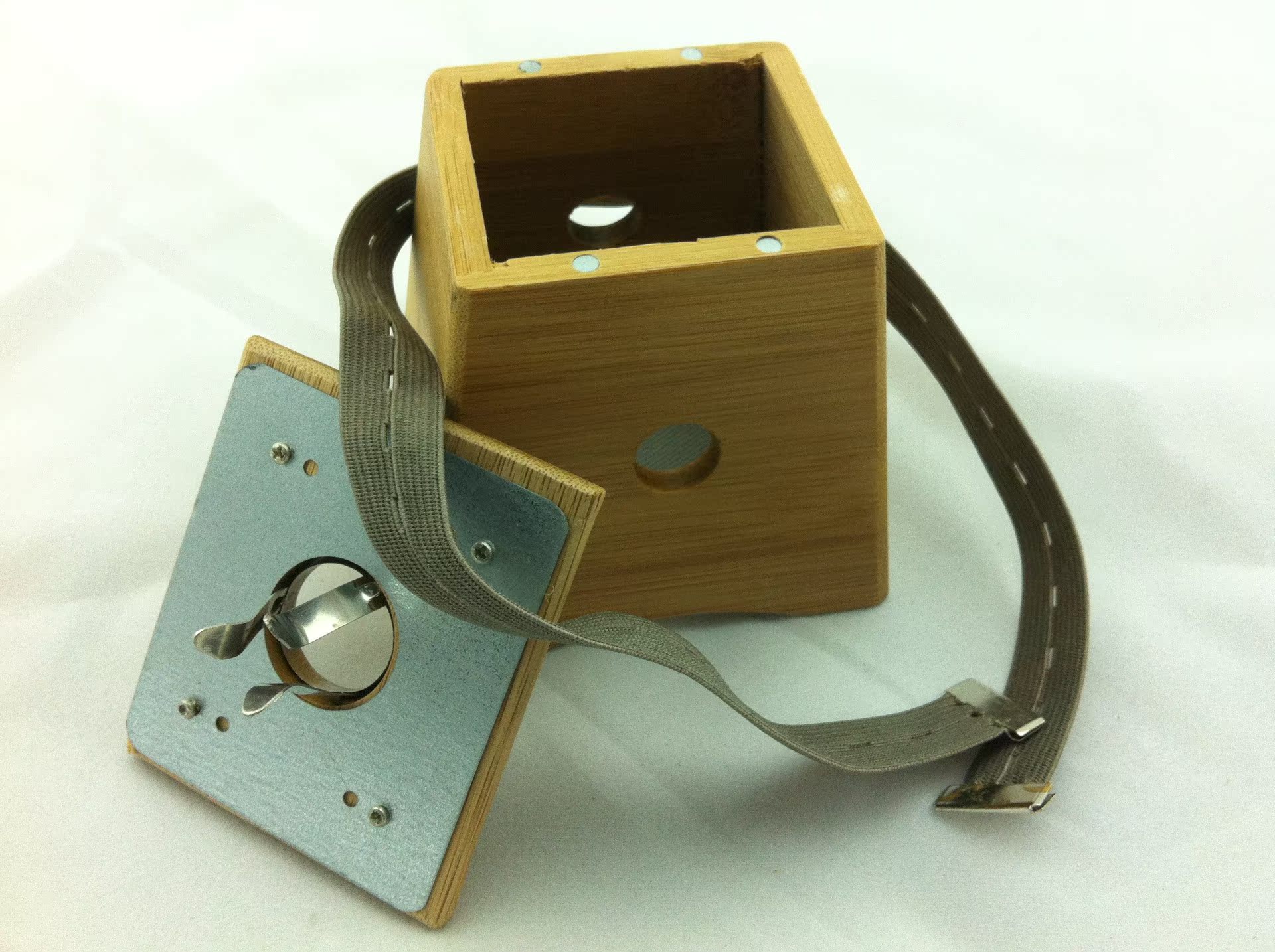 小全铜艾灸盒 加厚纯铜随身灸 无烟环保灸器具 厂家直销无烟新款