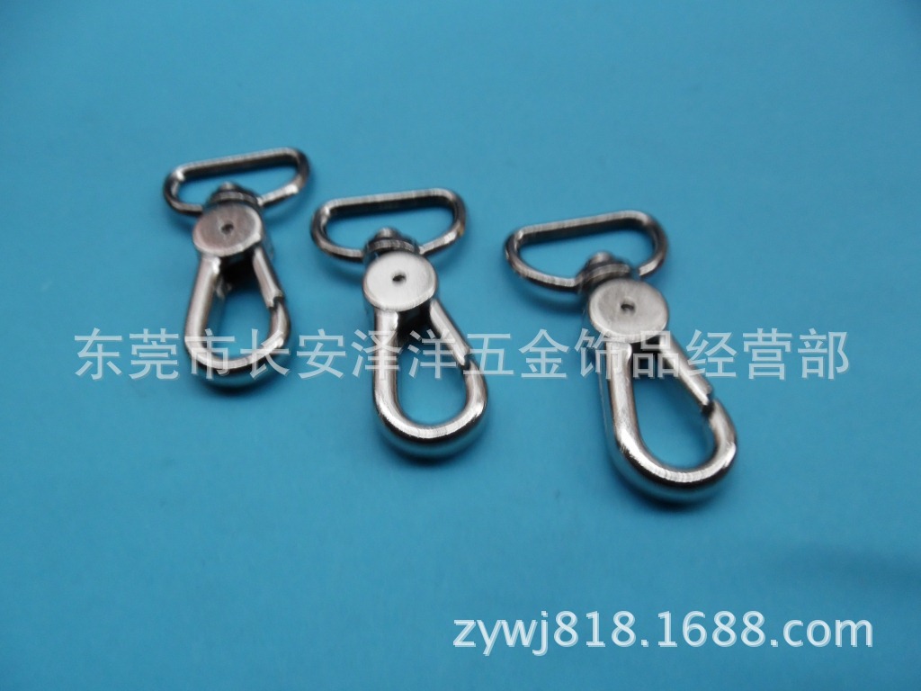 Manufacturers Wholesale a Large Number of Snap Hook Luggage Buckle Key Chains with Reliable Quality and Fast Shipment