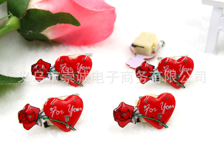 玫瑰花爱心胸针4